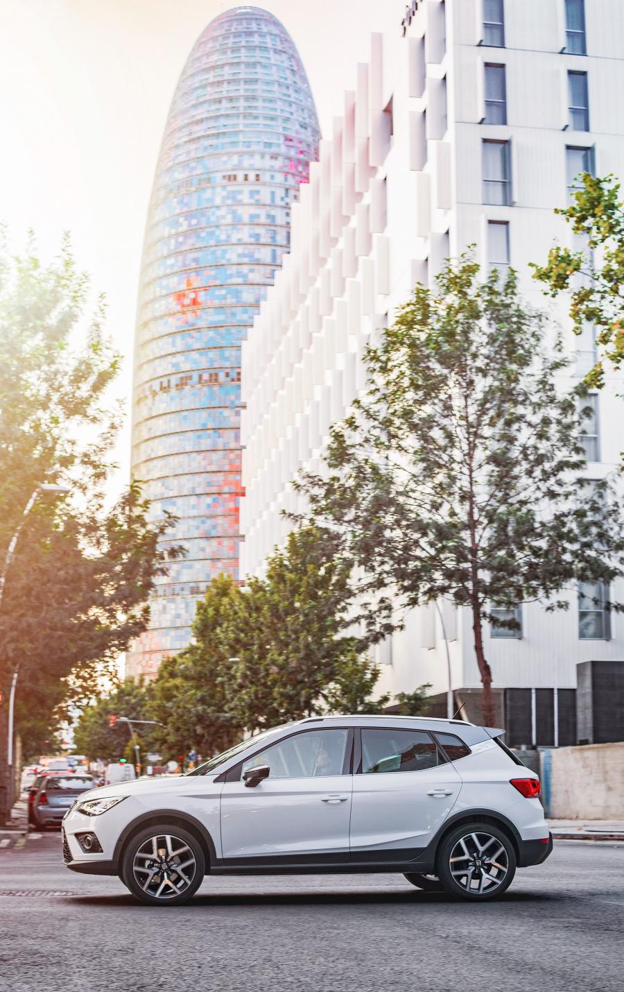  Seat Arona Xcellence 2017 года  (WW) (фото 43 из 45)
